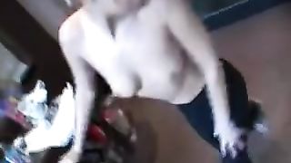 German amateur teen maid fucked in hotel room