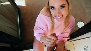 Stunning Girl Fucks Like A Bunny