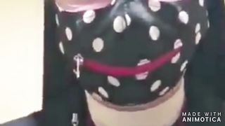 Seksowna Polska Zakonnica Bawi Się Ustami w Stylu BDSM