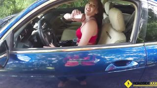 Roadside - latina girl gets fucked in the woods