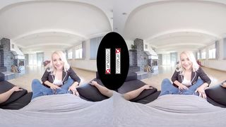 Fucking Marilyn Sugar In XMEN STEPFORD CUCKOOS A XXX PARODY