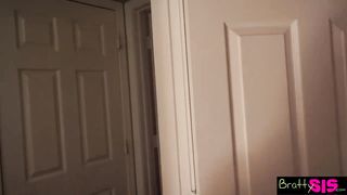 Stepbro gets pigtailed teen to school for a bj