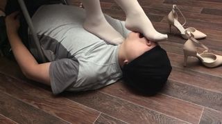 Femdome Slave Kiss Lick in Shoes and White Kneesocks