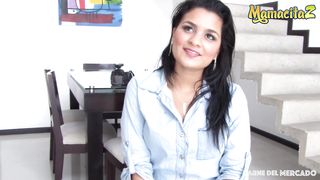 Carne Del Mercado - Latina Babe wants something Bigger than this MamacitaZ