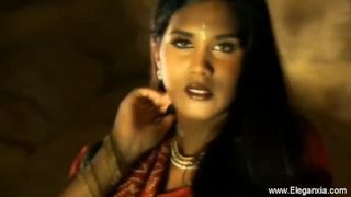 Bollywood Loving Indian MILF Dancer