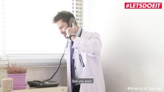 Porno Academie - French Teen Alice Axx Double Penetration SEX in College - LETSDOEIT