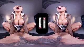 VRCosplayX Alyx Vance has no Resistance towards your Fat Dick