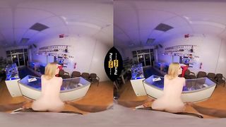 VR 180 - Emma Starletto Fucks Repairman Chad White to Fix her Computer