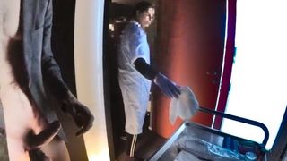 DICKFLASH ROOM MAID Parte 1. Ci Provo Spudoratamente Con La Cameriera