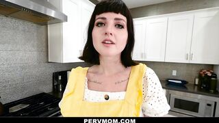 Mom POV Blowjob before Sending me to College