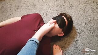 AMATEUR FEMDOM FOOT WORSHIP SLAVE LICKS MY SMELLY FEET AND TOES AFTER GYM
