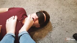 AMATEUR FEMDOM FOOT WORSHIP SLAVE LICKS MY SMELLY FEET AND TOES AFTER GYM