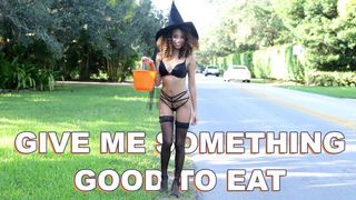 BANGBROS - Naughty Cecilia Lion Demands a Treat & Count Jmac Delivers