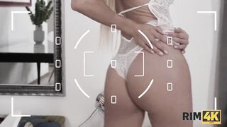 RIM4K. Professional photographer John gets ass licked by hot model