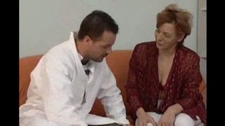 hairy mom anal and facial