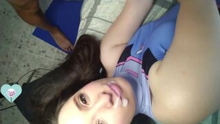 She Sucks his Throbbing Cock to have a Huge Facial