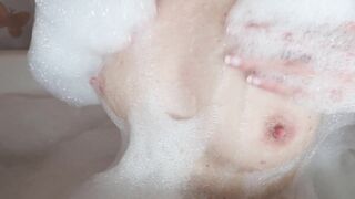 Bathtime fun naked tease amp masturbation