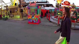Transvestiten in Dirndl Trachten per Gesetz für die Öffentlichkeit verbieten!