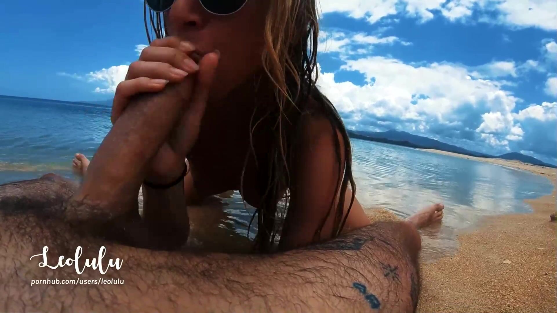 Sex on the beach¡ wild fucking on an island