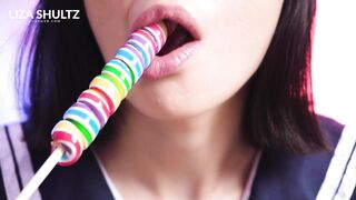 Japanese Schoolgirl Gets Horny from Lollipops and has a Crazy Orgasm - Lizashultz