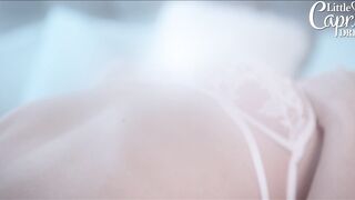LITTLE CAPRICE DREAMS - Tender Kiss - Liya Silver and little Caprice