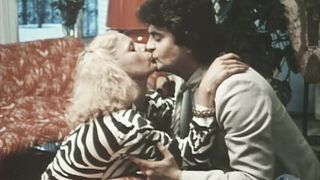 Classic Porn: Sex with Cougar in Lingerie