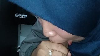 Cheating hijab wife quicky blowjob