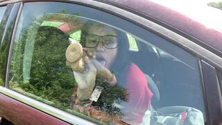 I Got Horny While Driving So I Stop To Fuck My Dildo In The Car For A Bit