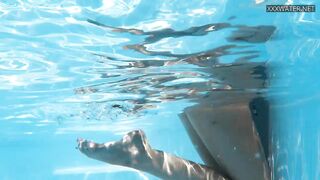 Hottest Petite Tightest Babe Bonnie Dolce Underwater