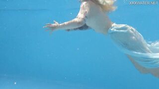 Finnish Blonde Tattooed Pornstar Mimi Underwater