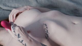 Sohimi vibrator make me cum so fast