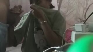 Dyah Novitasari Lagi Nyepong Konti