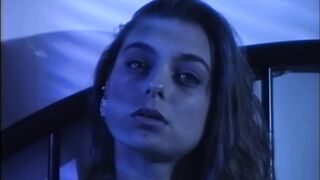Reves De Cuir (1991) - Zara Whites