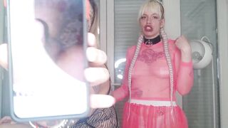 Ocenjujem kurčeve i svršavanje svojih fanova. Part XXVI. ft. Jelena Krunić. Serbian porn