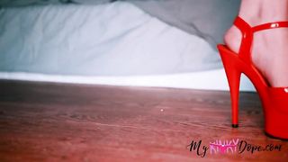 Caught by Accident. Kinky Dope Solo Masturbation Scene.