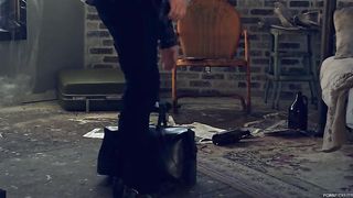 Big booty alix lovell dominated by creep