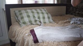 College Girl Masturbating in the Dorm