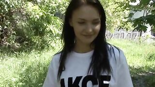 Money-hungry hottie