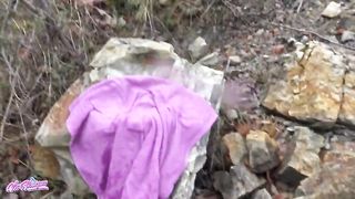 I Touch myself in the Forest, I make myself Cum and Squirt far away