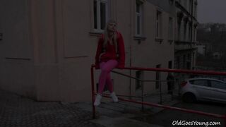 Renata fucks old goes young guy who gave her some attention