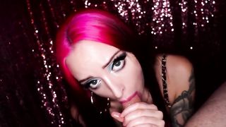YOUNG CUMSLUT WORSHIPS COCK & BALLS FOR HUGE THICK FACIAL