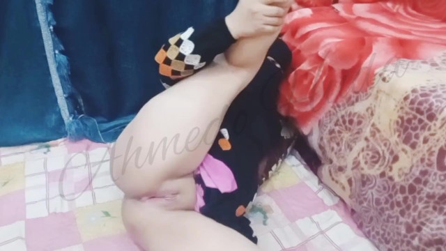 سكس عربي مصري بصوت وضح كلام يهيج بنيك البوابه في غياب زوجها 3855