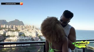 Hot Brunette On The Beach Goes To The Apartment To Have Anal Sex