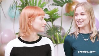 Ersties - Lesbische 5er-Orgie beim Dare Ring Game