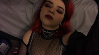 GOTH RED HEAD MASTURBATES Kallielonewolf