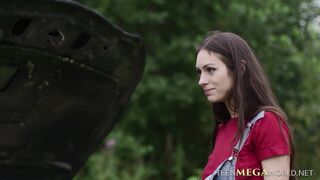 Lucky Hiker Full Video