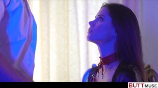 BUTTMUSE Cute Teen Slut Has Her First ANAL FUCK - Isabella De Laa