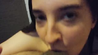 Reini Sucks her Boyfriend's Balls during Blowjob