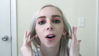 Face Fetish JOI Student Bribes Professor for Good Grade
