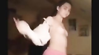 Amateur Submissive Shows Body